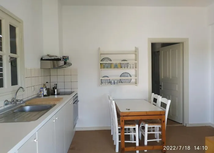 Ferienhaus Pine Troulos